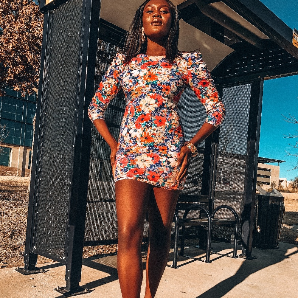 Zara floral print dress size M